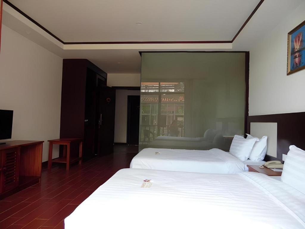 Xishuangbanna Hotel Managed By Xandria Hotel Luang Prabang Eksteriør billede