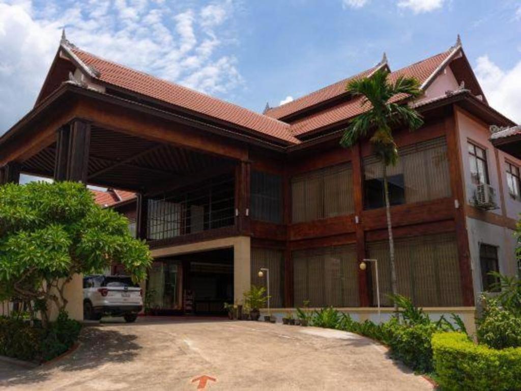 Xishuangbanna Hotel Managed By Xandria Hotel Luang Prabang Eksteriør billede